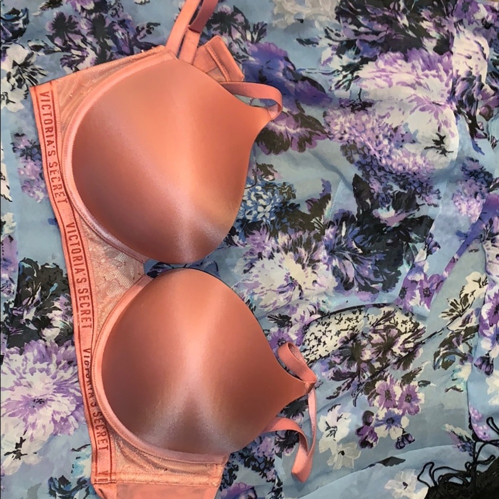 Bombshell bra